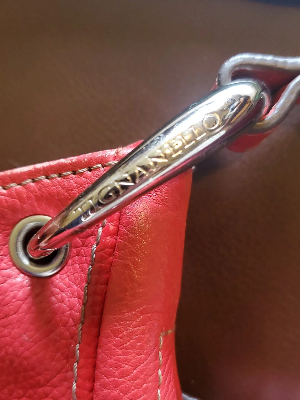 Tignanello Red 100% pebble Leather HOBO Handbag 6 Pocket! Silver Hardware - Picture 12 of 16